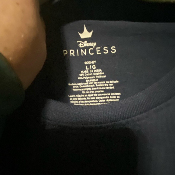 Disney Princess Large T-shirt, top, shirt NWT Snow White Disney Prince - Picture 3 of 3